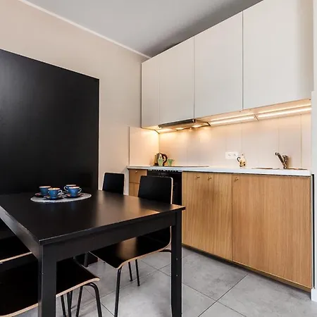 Splendid Spektrum, 2 Pokoje, Prywatny Parking, Blisko Morza Apartment